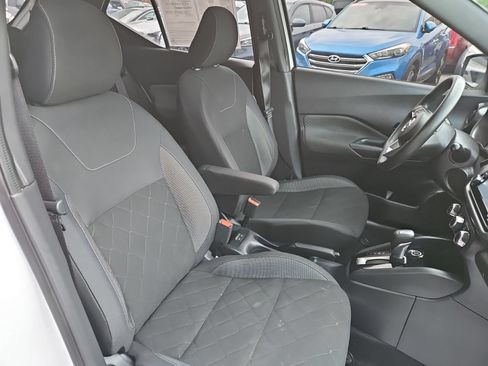 Used 2020 Nissan Kicks S FWD image 22