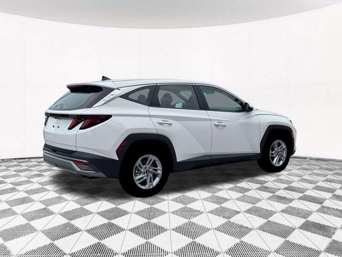 New 2026 Hyundai Tucson SE image 12