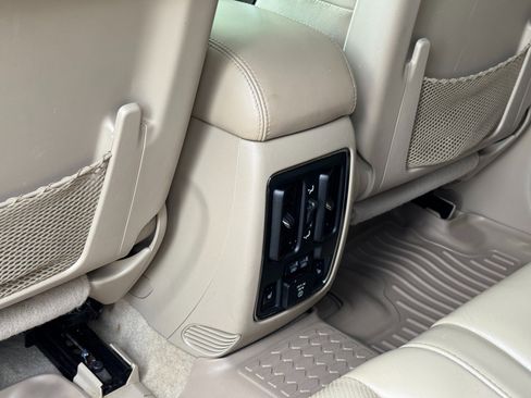 Used 2017 Jeep Grand Cherokee Overland AWD/4WD image 49