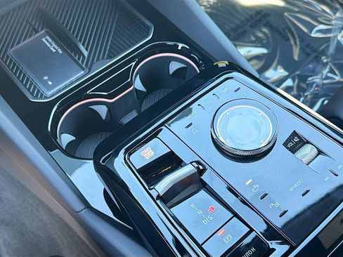 New 2026 BMW 530i w/ Convenience Package image 29