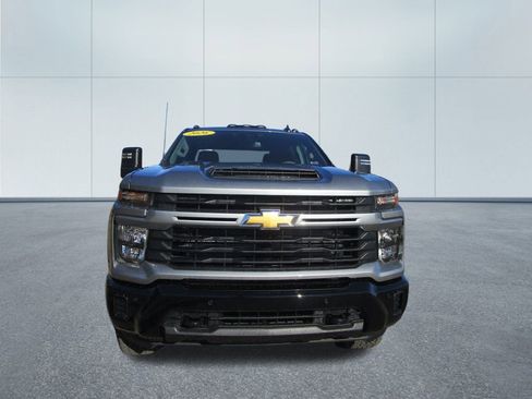 New 2026 Chevrolet Silverado 2500 Custom w/ Custom Value Package image 4