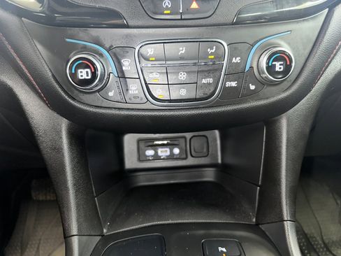 Used 2023 Chevrolet Equinox RS w/ RS Leather Package image 14