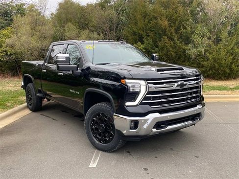 Used 2024 Chevrolet Silverado 2500 LTZ w/ LTZ Convenience Package image 1