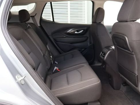 Used 2023 GMC Terrain SLE w/ Driver Convenience Package FWD image 20