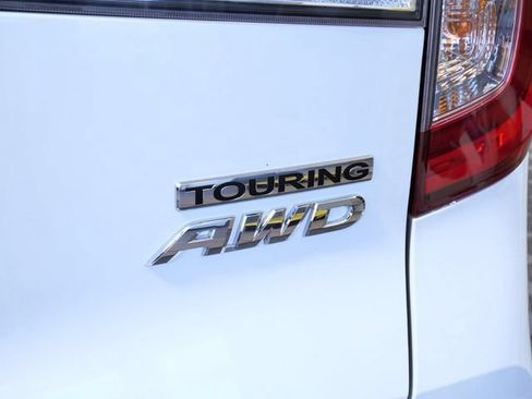 Used 2022 Honda Pilot Touring image 7