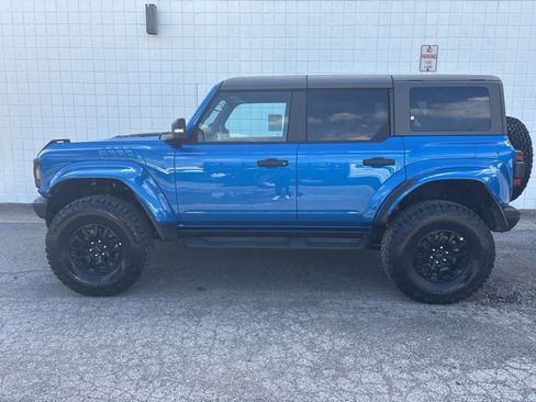 New 2025 Ford Bronco Raptor image 9
