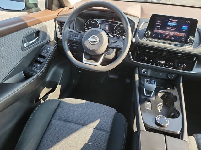 Used 2022 Nissan Rogue SV AWD/4WD image 14