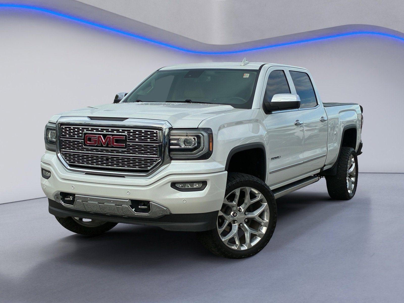 Used 2017 GMC Sierra 1500 Denali w/ Denali Ultimate Package AWD/4WD image 2