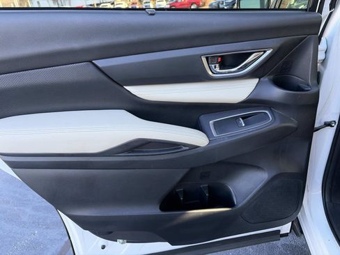 Used 2019 Subaru Ascent Limited image 11