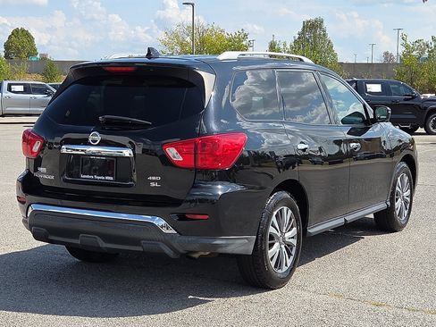 Used 2019 Nissan Pathfinder SL AWD/4WD image 5