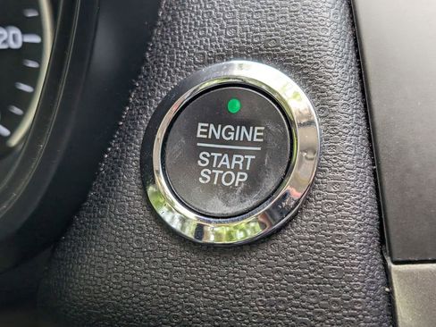 Used 2020 Ford EcoSport SE FWD image 29