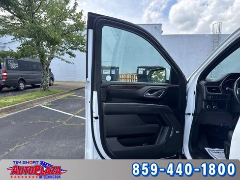 Used 2023 Chevrolet Suburban LT RWD image 51