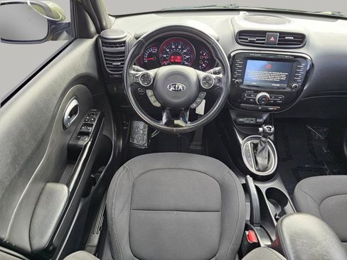Used 2014 Kia Soul ! w/ Sun & Sound Package image 3
