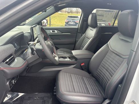 New 2026 Ford Explorer ST-Line w/ ST-Line Street Pack image 18