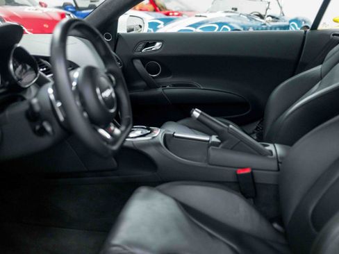 Used 2014 Audi R8 V10 AWD/4WD image 53