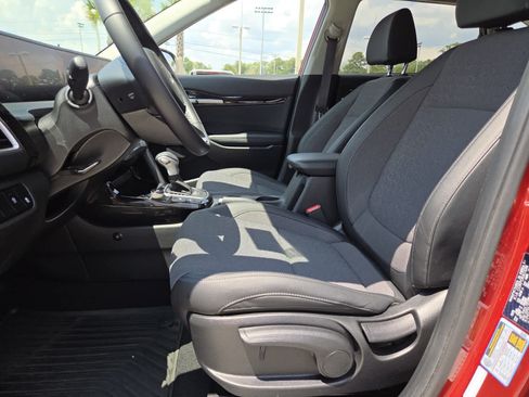 Used 2024 Kia Seltos S AWD/4WD image 4