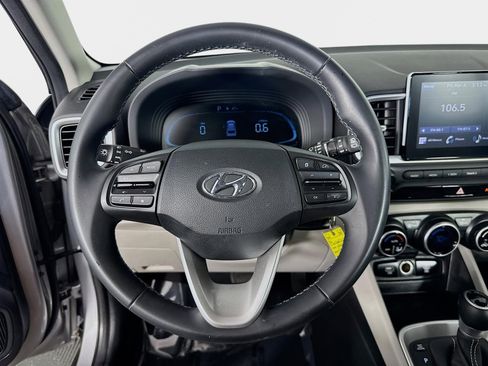 Certified 2023 Hyundai Venue SEL w/ Cargo Package image 12