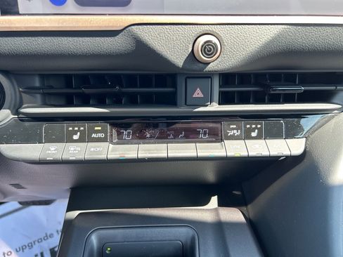 Used 2023 Toyota Crown XLE image 28