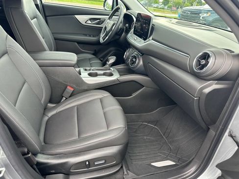 Used 2023 Chevrolet Blazer LT w/ LPO, Floor Liner Package FWD image 31