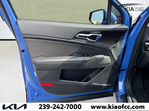 New 2026 Kia Sportage EX image 21