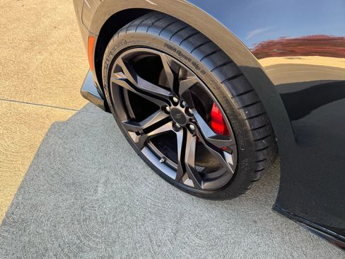 Used 2016 Chevrolet Camaro SS image 32