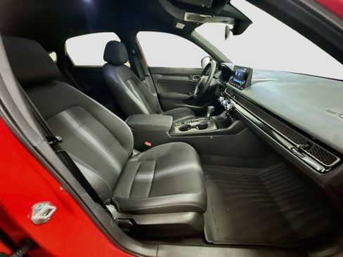 Used 2025 Honda Civic Sport image 31