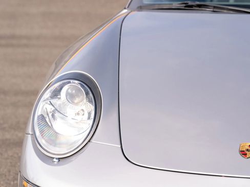 Used 2005 Porsche 911 Carrera S image 13