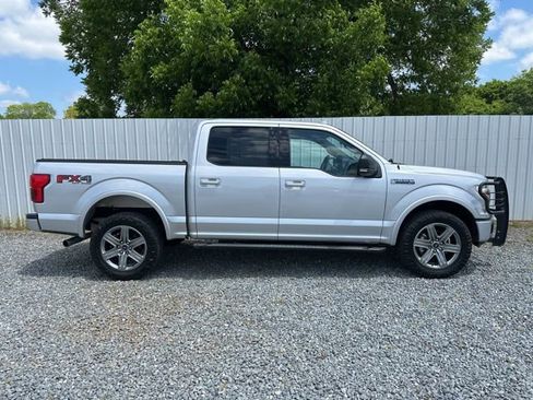 Used 2018 Ford F150 XLT w/ Equipment Group 302A Luxury AWD/4WD image 6