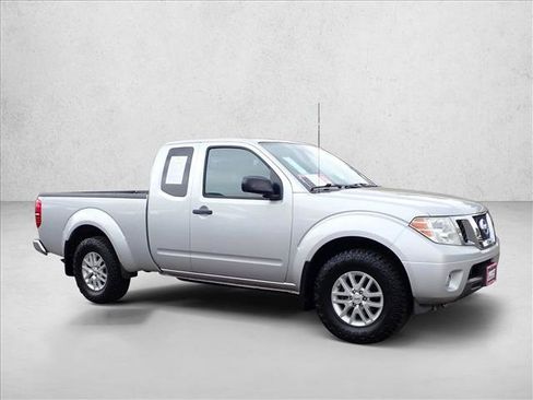 Used 2019 Nissan Frontier SV w/ Value Truck Package AWD/4WD image 6