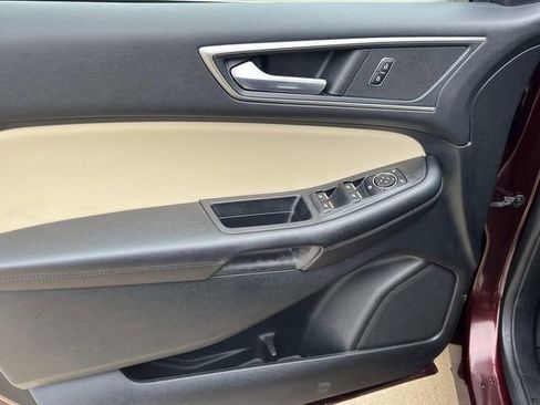 Certified 2022 Ford Edge SEL w/ Convenience Package image 17