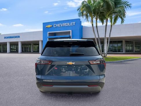 New 2026 Chevrolet Equinox LT w/ Safety and Technology Package FWD image 6