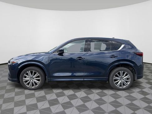 Used 2025 MAZDA CX-5 Signature AWD/4WD image 4
