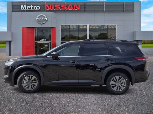 New 2026 Nissan Pathfinder SV AWD/4WD image 3