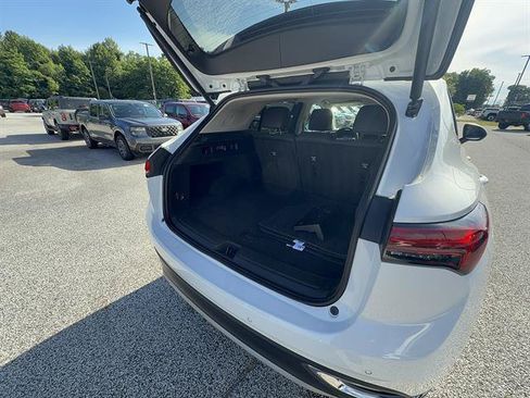 Used 2023 Buick Envision Preferred FWD image 5