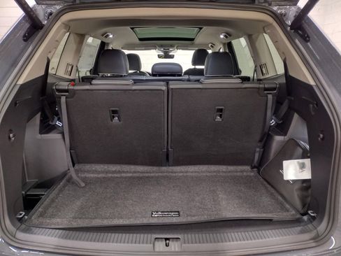 New 2026 Volkswagen Atlas SEL Premium R-Line image 18