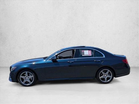Used 2017 Mercedes-Benz E 300 image 9