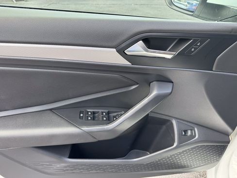 Used 2019 Volkswagen Jetta S w/ Driver Assistance Package FWD image 12