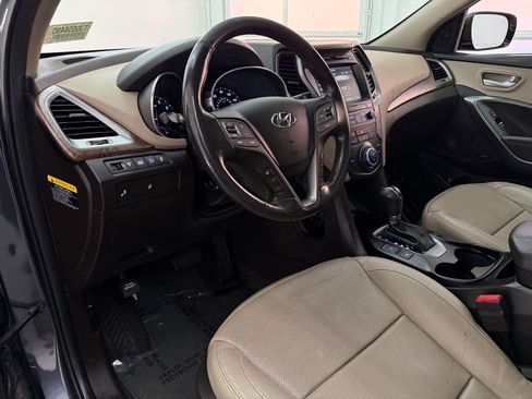 Used 2018 Hyundai Santa Fe Sport FWD image 4