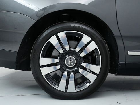 Used 2022 Rolls-Royce Cullinan image 44