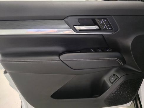 Used 2026 GMC Terrain Elevation w/ Elevation Premium Package FWD image 10