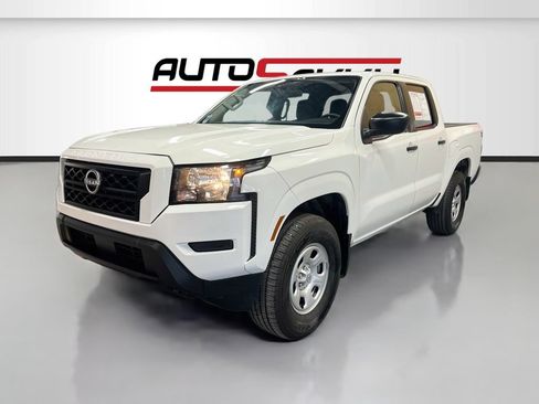 Used 2024 Nissan Frontier S w/ Technology Package AWD/4WD image 3