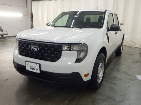 New 2025 Ford Maverick XL w/ Equipment Group 102A image 8