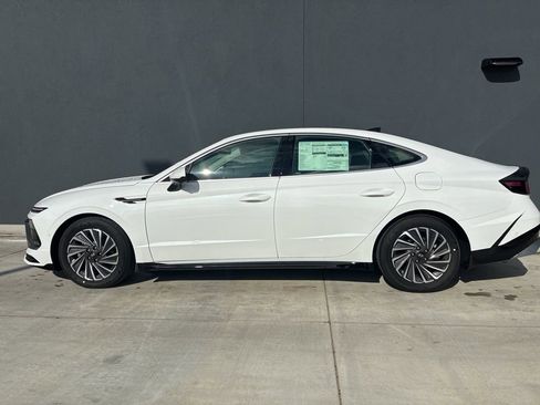 New 2026 Hyundai Sonata Limited FWD image 7