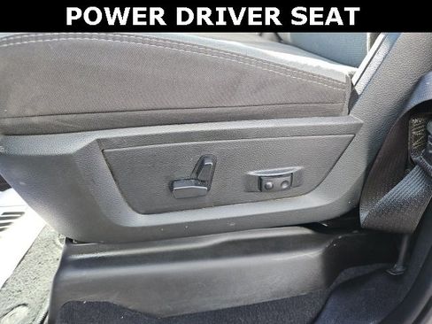 Used 2024 RAM 2500 Big Horn image 18