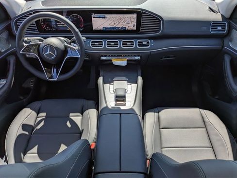 Used 2026 Mercedes-Benz GLS 450 4MATIC image 14