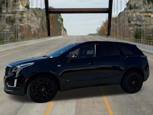 New 2026 Cadillac XT5 Sportv w/ LPO, Onyx Lite Package AWD/4WD image 4