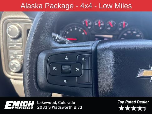 Used 2024 Chevrolet Silverado 3500 W/T image 30