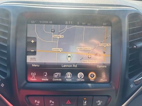 Used 2014 Jeep Cherokee Limited w/ Technology Group image 21