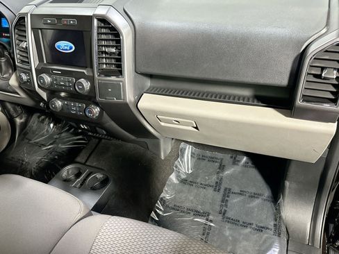 Used 2019 Ford F150 XLT image 36