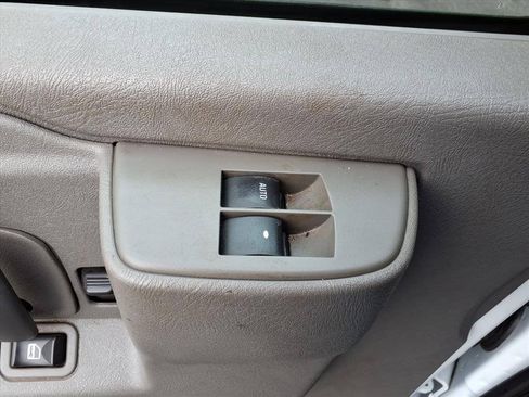 Used 2019 Chevrolet Express 2500 Extended w/ Driver Convenience Package RWD image 30